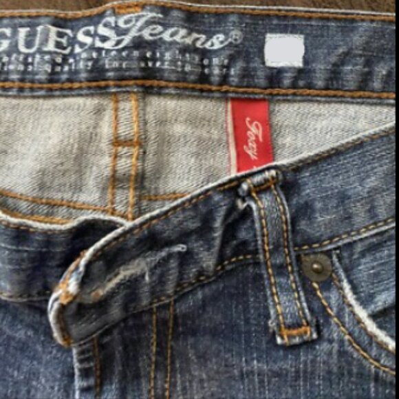 Brand New Guess Foxy Flare Jeans - Picture 3 of 4